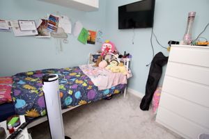 Bedroom- click for photo gallery